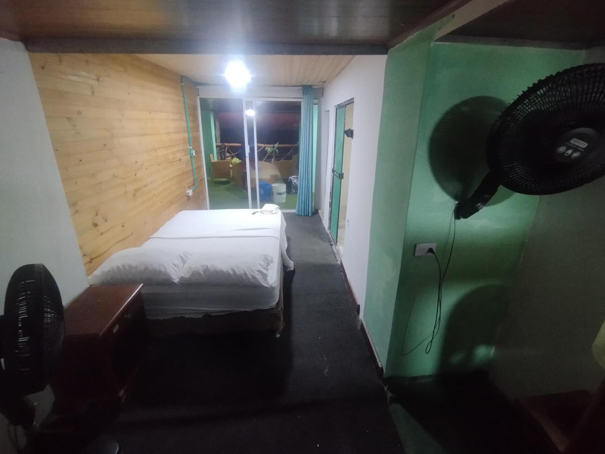 Hostal Lamar Baru Donde Gertrudis Плая-Бланка Экстерьер фото